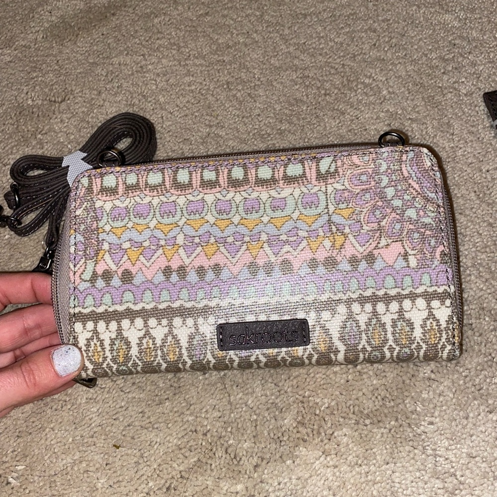sakroots wallet